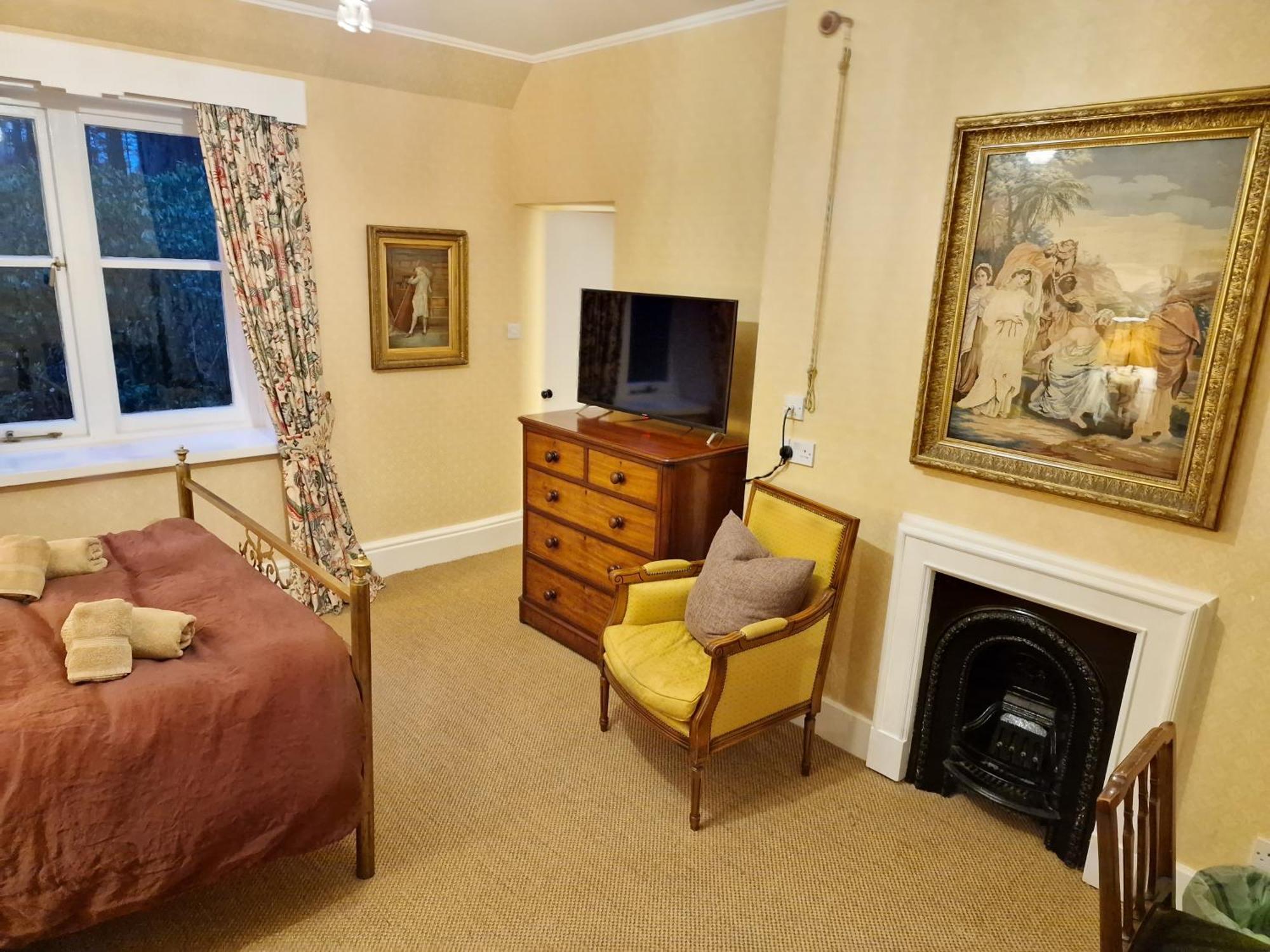 Cambus O' May Traditional Highland Hotel Ballater Habitación foto